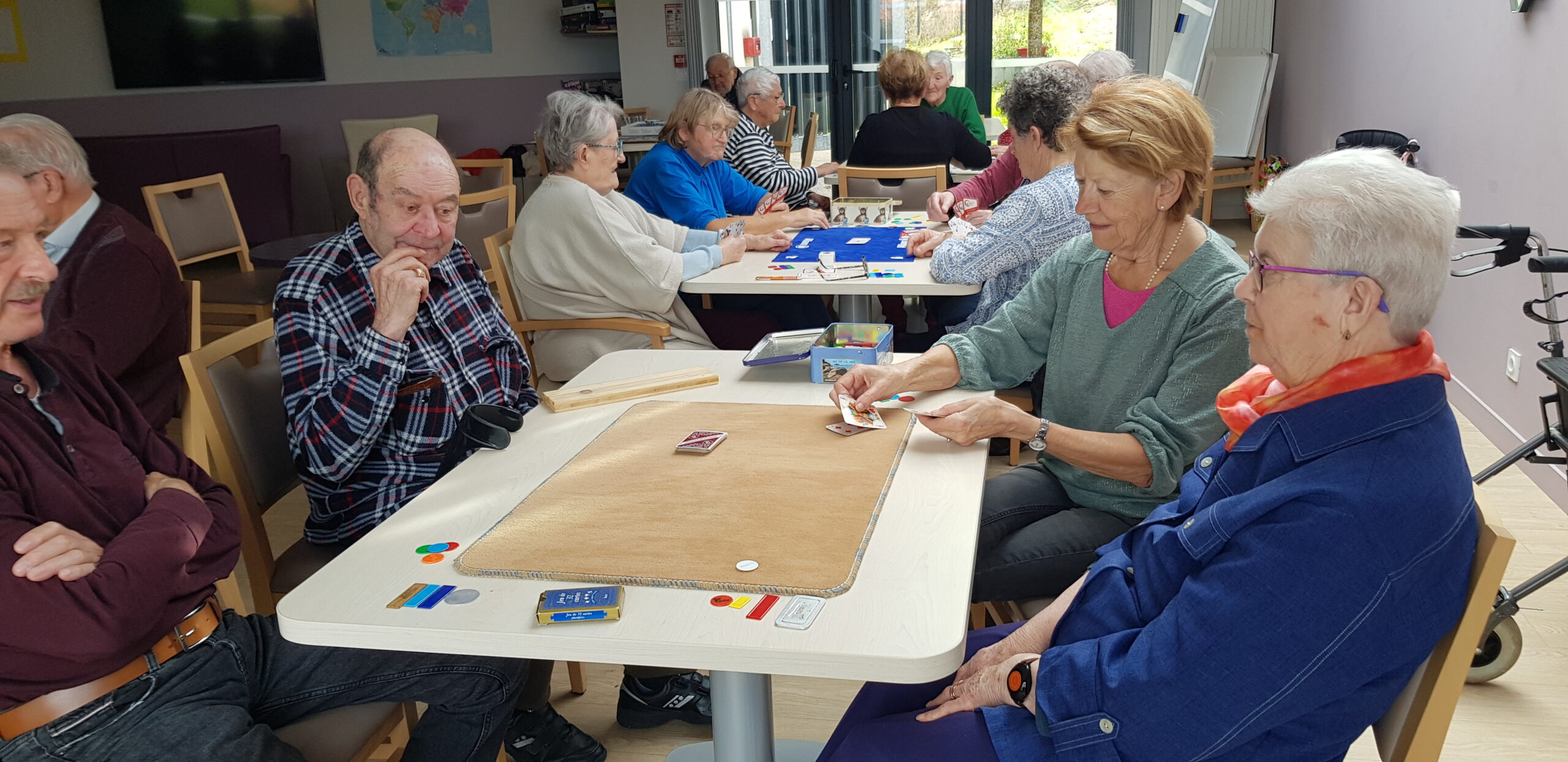 activité personne agée maison de retraite